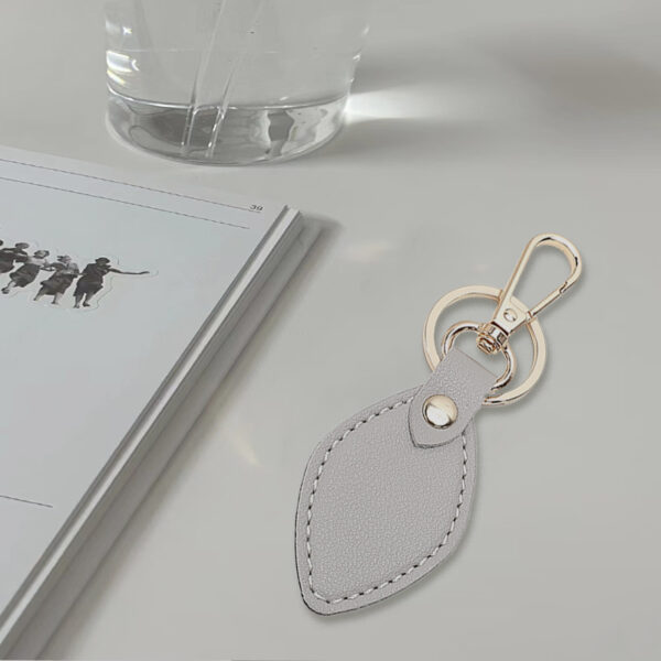 Mini Macaron Car & Home Keychain – Anti-Lost Pendant